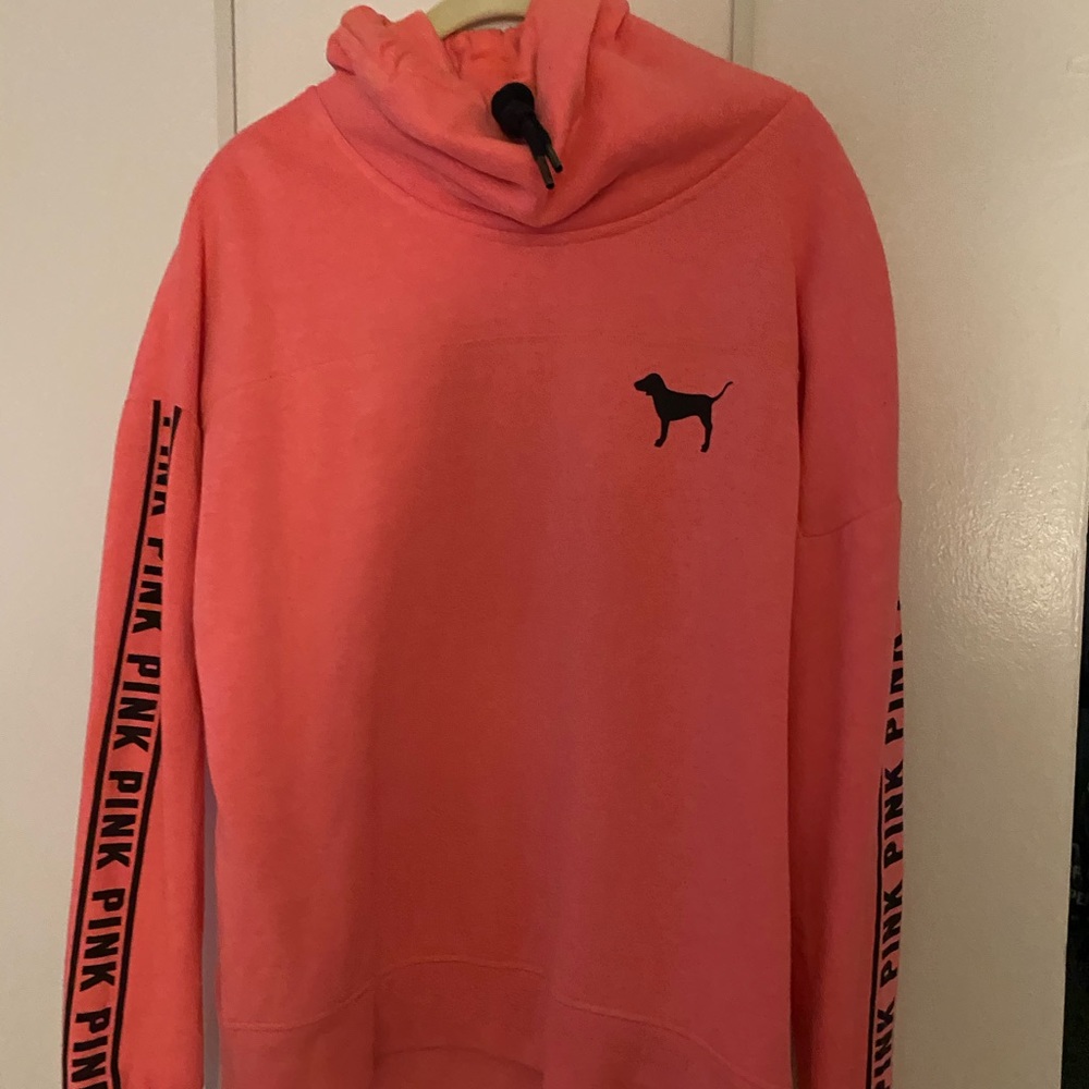 VS PINK Pullover tie